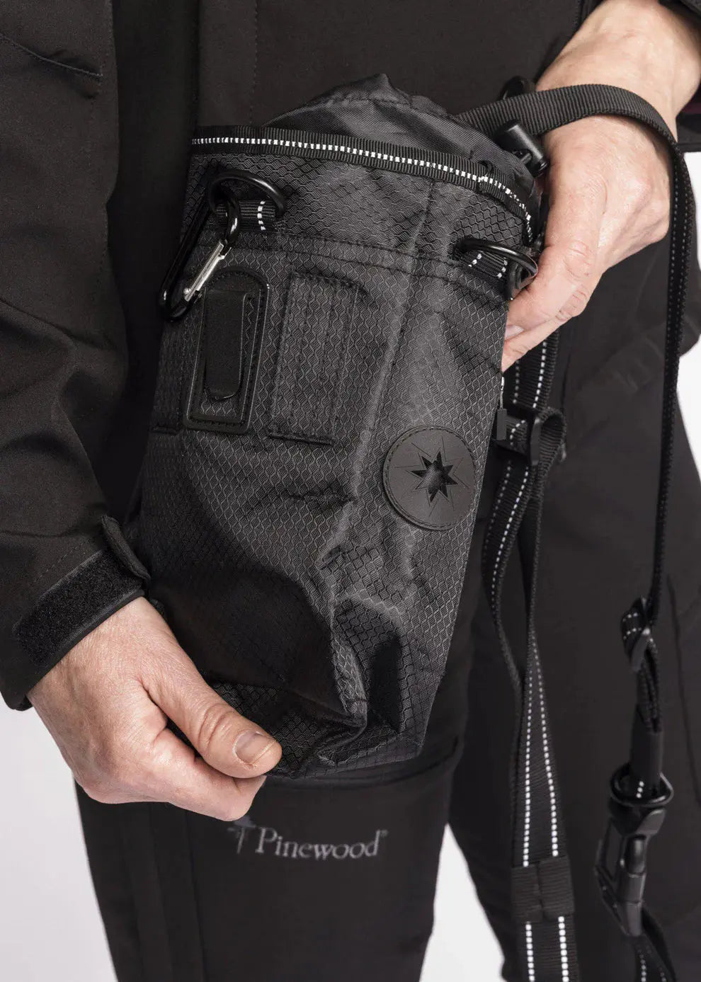 Pinewood® Hundsportsväska Liten Pinewood