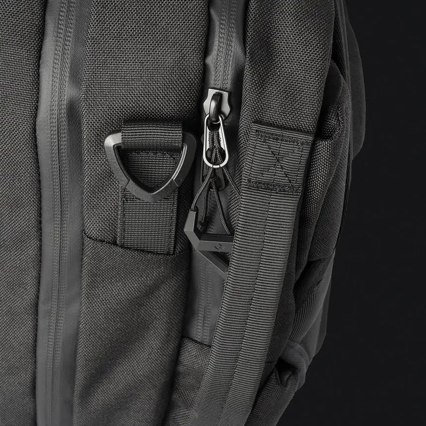 Stoirm Messenger Bag Stoirm