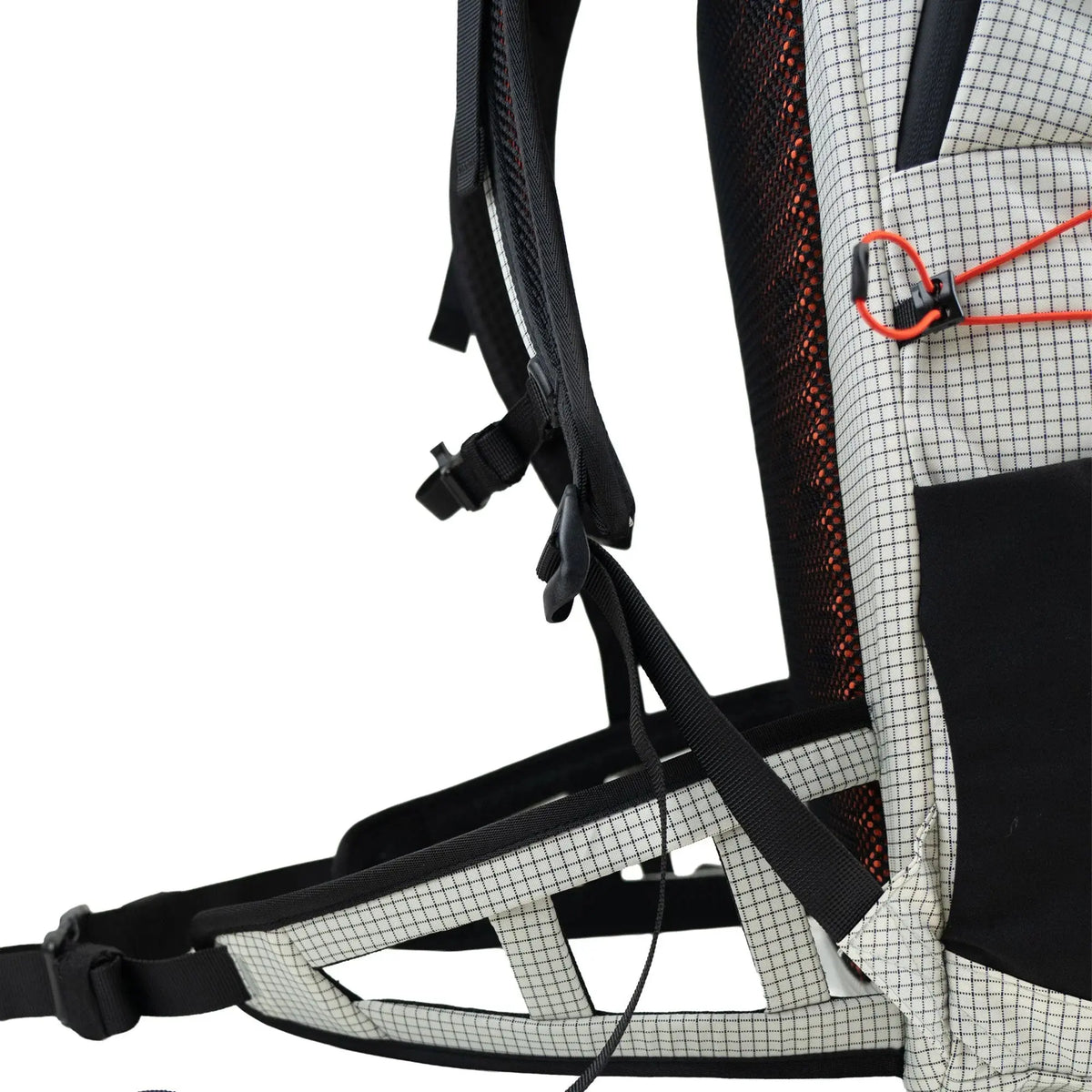Highlander Kynetik Backpack 25L Highlander Forces