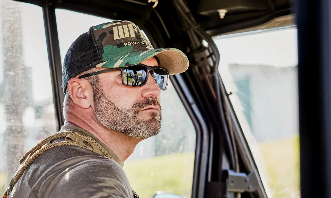 Wiley X WX Axe CAPTIVATE™ Polarized Black Mirror Wiley X