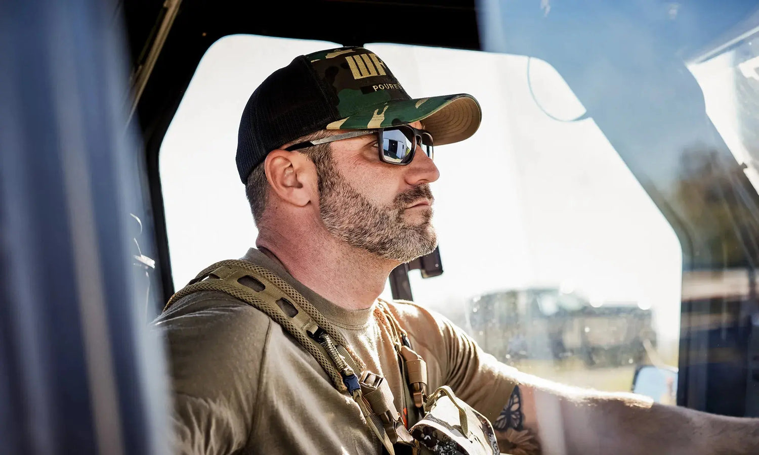 Wiley X WX Axe CAPTIVATE™ Polarized Black Mirror Wiley X