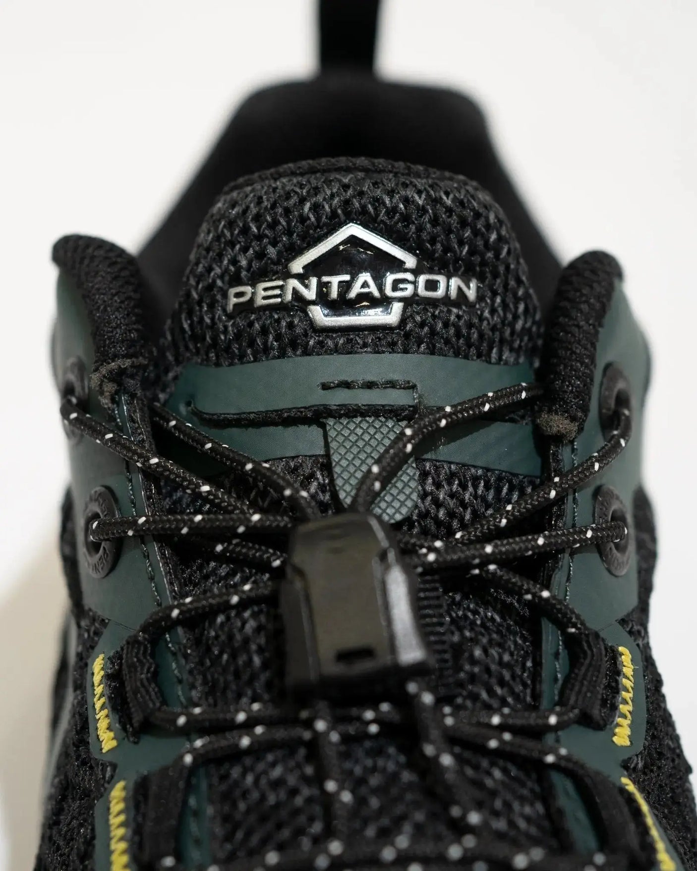 Pentagon KION Skor - Polisprylar.se