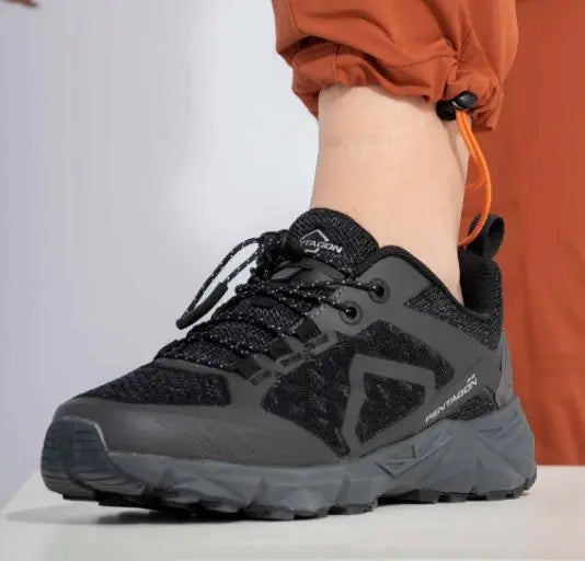 Pentagon Kion Skor - Polisprylar.se