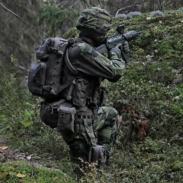 SNIGEL 30L Specialistryggsäck -14 - Polisprylar.se