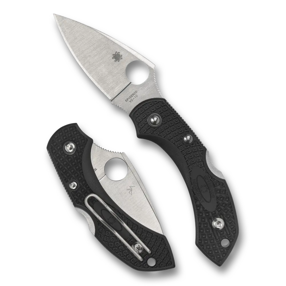 Spyderco Dragonfly 2 C28PBK2 är en liten men extremt kapabel EDC-fällkniv. Den har en totallängd på 141 mm, en bladlängd på 57 mm och väger in på fjäderlätta 34 gram. Bladet är flatslipat (Full Flat Grind) för bästa möjliga skäregenskaper och öppnas enkelt med en hand. Kniven har ett diskret trådclip som är flyttbart (höger/vänster) för tip-up bärande.