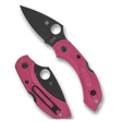14,2 cm lång fällkniv med handtag av rosa FRN och bladstål av CPM S30V med svart finish. En lättviktskniv, liten, kompakt och smidig med alla funktioner som en fullstor fällkniv har.