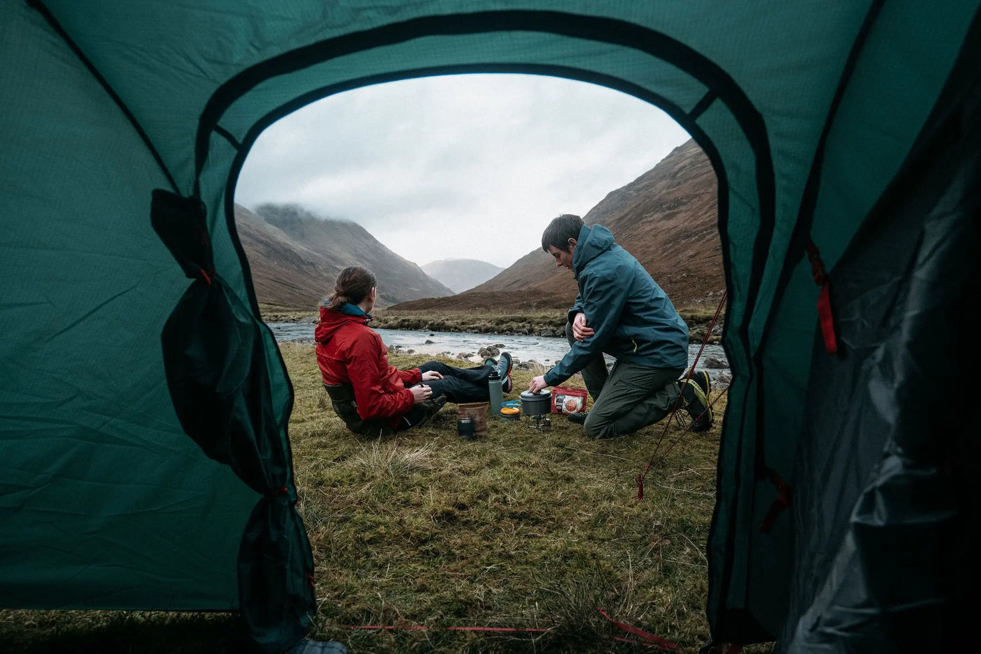 Highlander Forces Respite 2 Person Extended Tunnel Tent Highlander Forces