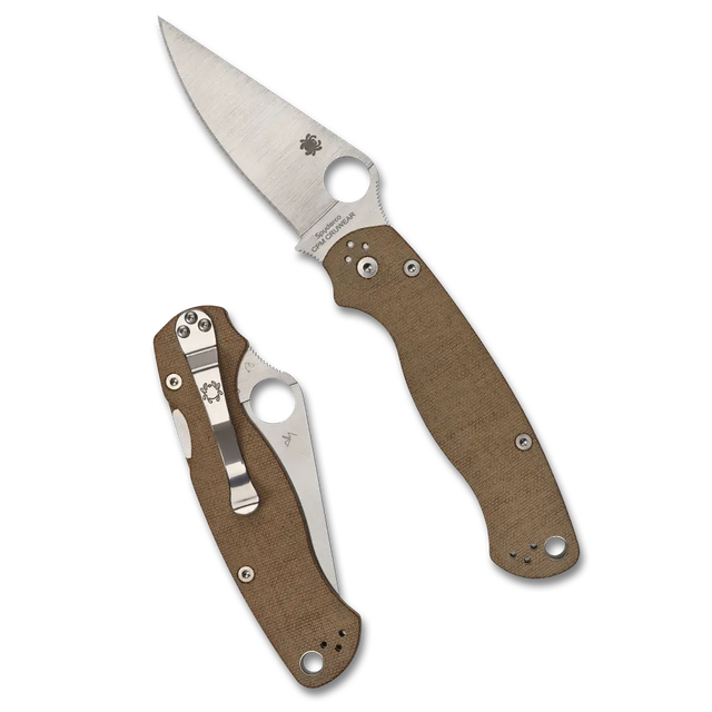 Spyderco Para Military 2 Brown Canvas Micarta är en avancerad arbetshäst som kombinerar en av branschens mest beprövade designer med högpresterande material. Denna version förenar det extremt sega CPM Cru-Wear-stålet med handtagssidor i brun canvas-micarta, vilket skapar en kniv som är byggd för hårt arbete och utvecklar en personlig patina vid användning.